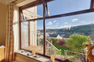 Photo 9- click for photo gallery